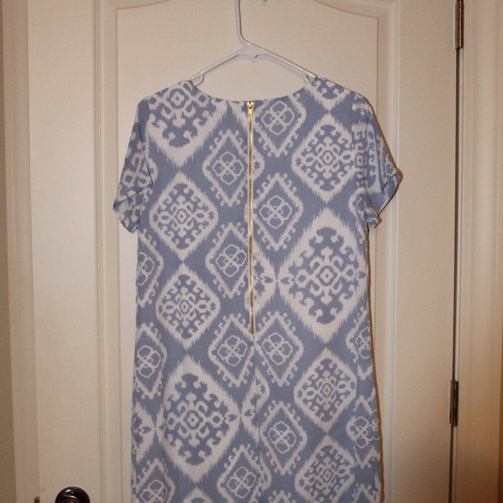 Lulu's Patterned Shift Dress - Picture 5 of 6